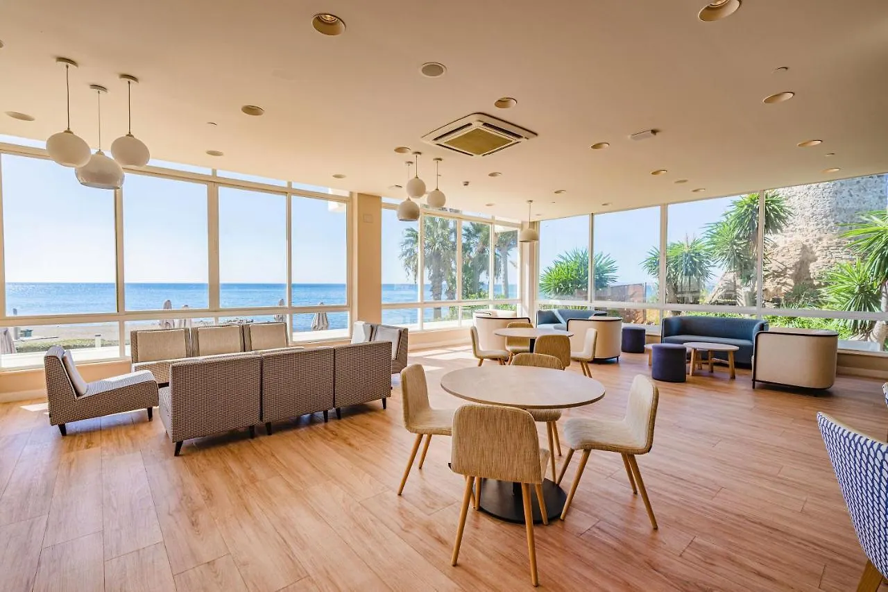 Sol Marbella Estepona Atalaya Park מלון